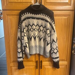H&M Black and Gray Patterned Turtleneck Sweater